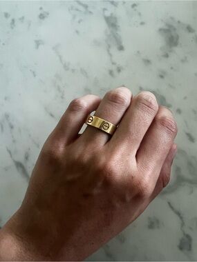 Cartier Love Ring - With papers box and receipt !!! Size 52